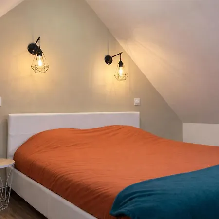 Cocon Mayennais - Loft Balneo Apartamento